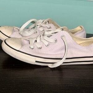 Light Purple Low-Top Converse